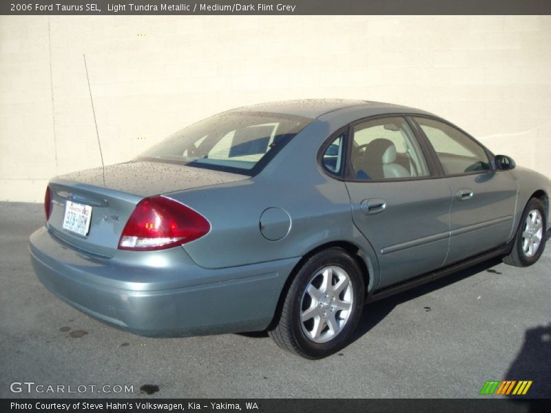 Light Tundra Metallic / Medium/Dark Flint Grey 2006 Ford Taurus SEL