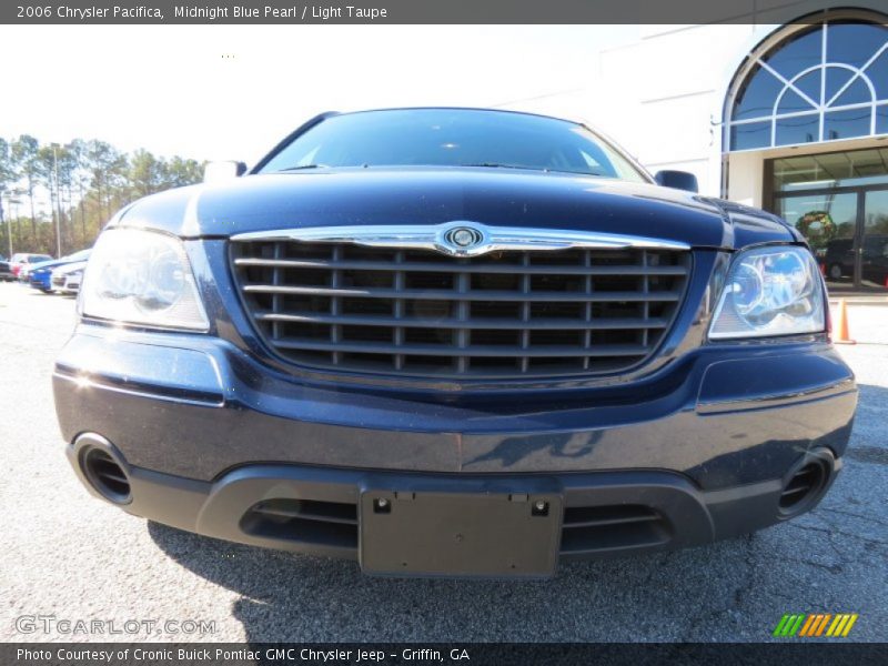Midnight Blue Pearl / Light Taupe 2006 Chrysler Pacifica