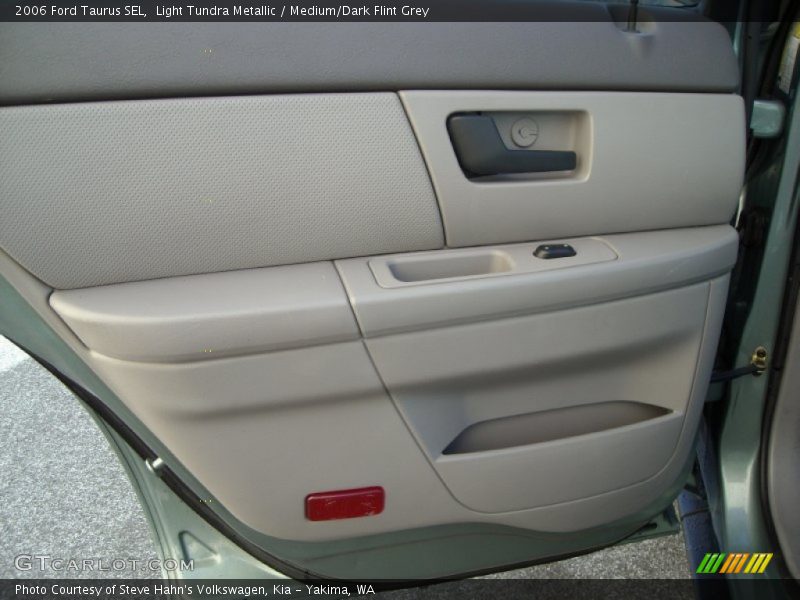 Light Tundra Metallic / Medium/Dark Flint Grey 2006 Ford Taurus SEL