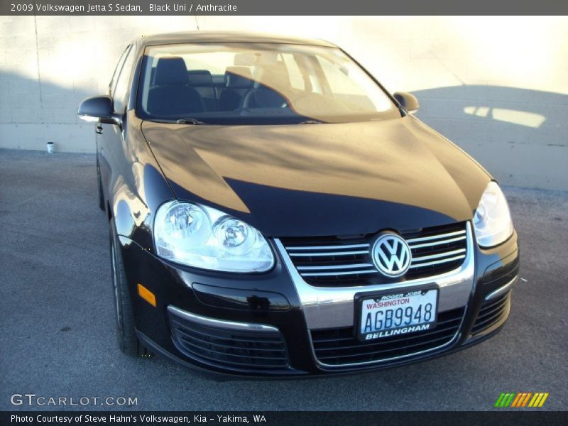 Black Uni / Anthracite 2009 Volkswagen Jetta S Sedan