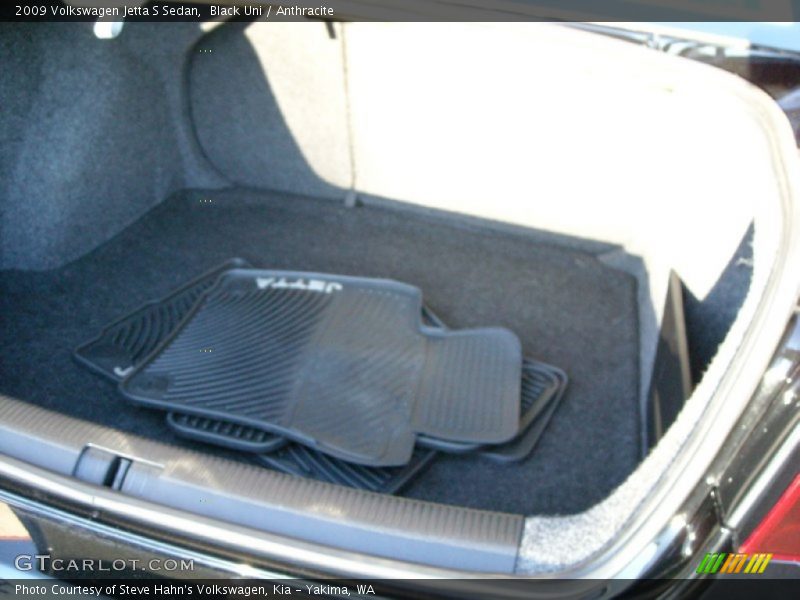 Black Uni / Anthracite 2009 Volkswagen Jetta S Sedan