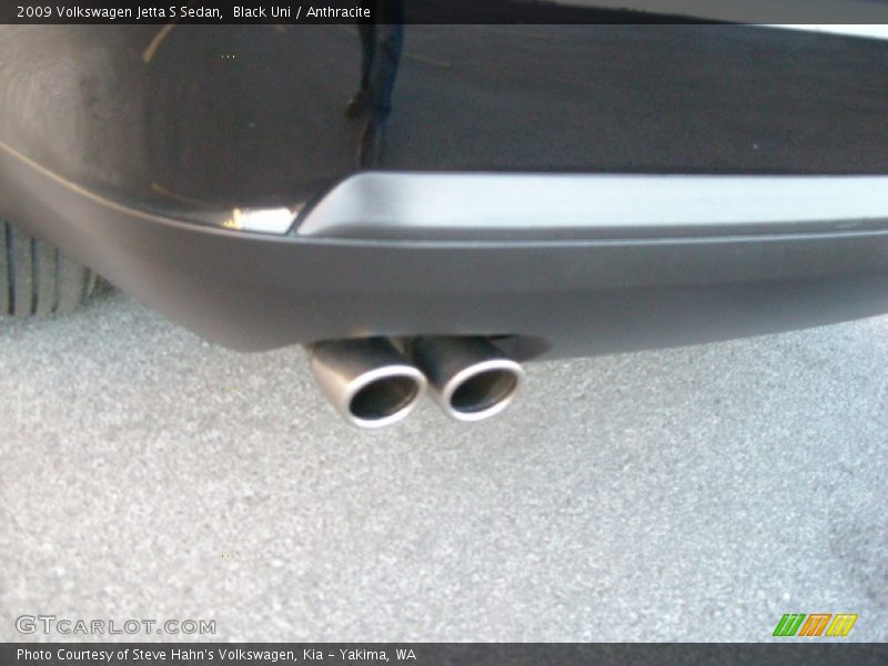 Black Uni / Anthracite 2009 Volkswagen Jetta S Sedan