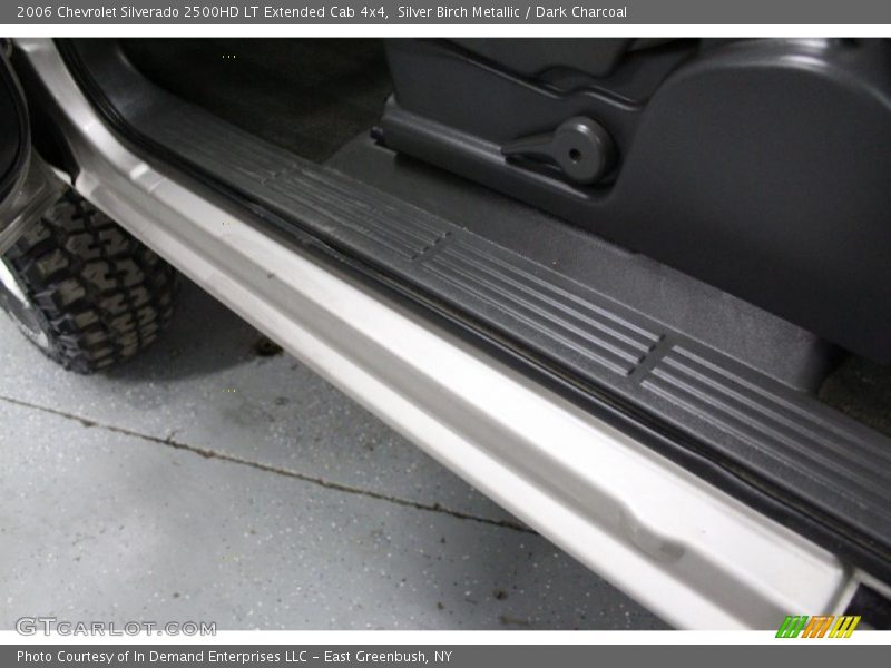 Silver Birch Metallic / Dark Charcoal 2006 Chevrolet Silverado 2500HD LT Extended Cab 4x4