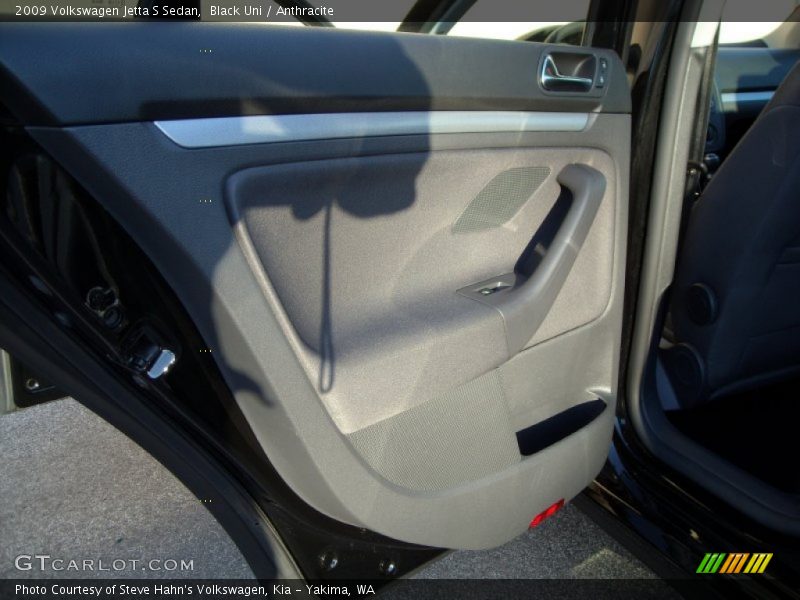 Black Uni / Anthracite 2009 Volkswagen Jetta S Sedan