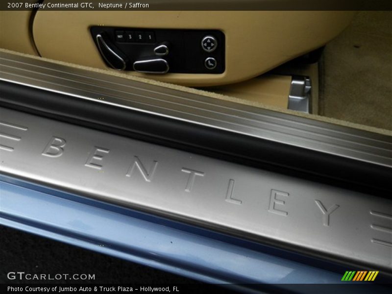 Controls of 2007 Continental GTC 