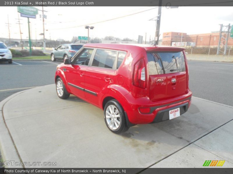 Molten Red / Black Soul Logo Cloth 2013 Kia Soul +