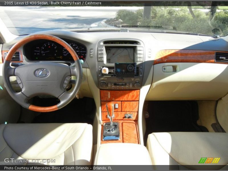 Dashboard of 2005 LS 430 Sedan