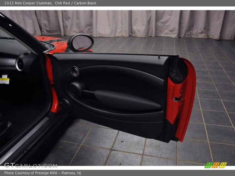 Chili Red / Carbon Black 2013 Mini Cooper Clubman