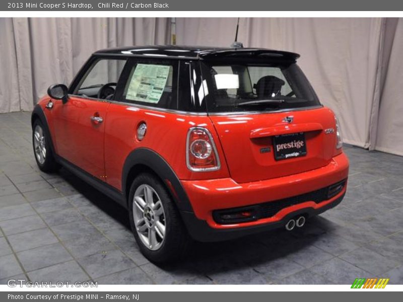 Chili Red / Carbon Black 2013 Mini Cooper S Hardtop