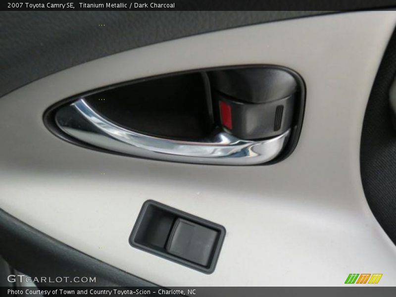 Titanium Metallic / Dark Charcoal 2007 Toyota Camry SE