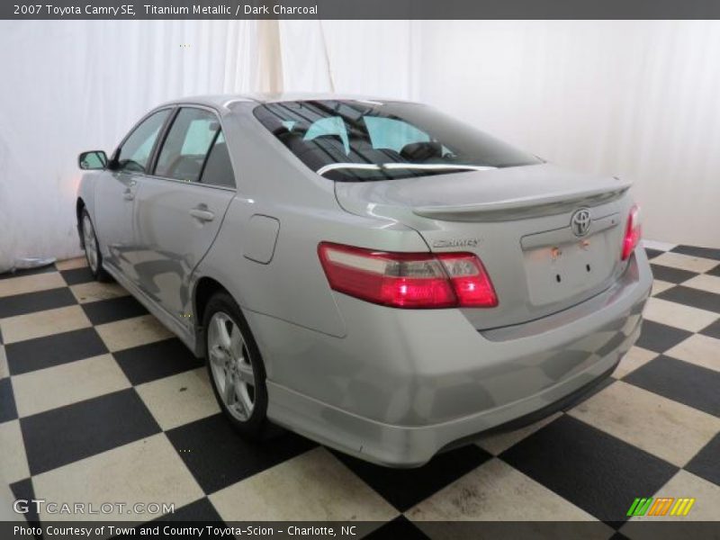Titanium Metallic / Dark Charcoal 2007 Toyota Camry SE