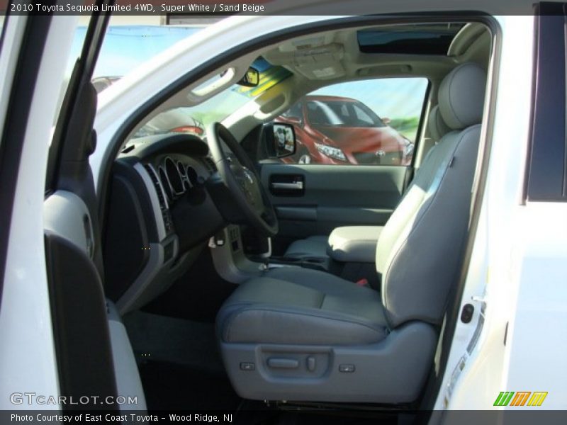 Super White / Sand Beige 2010 Toyota Sequoia Limited 4WD