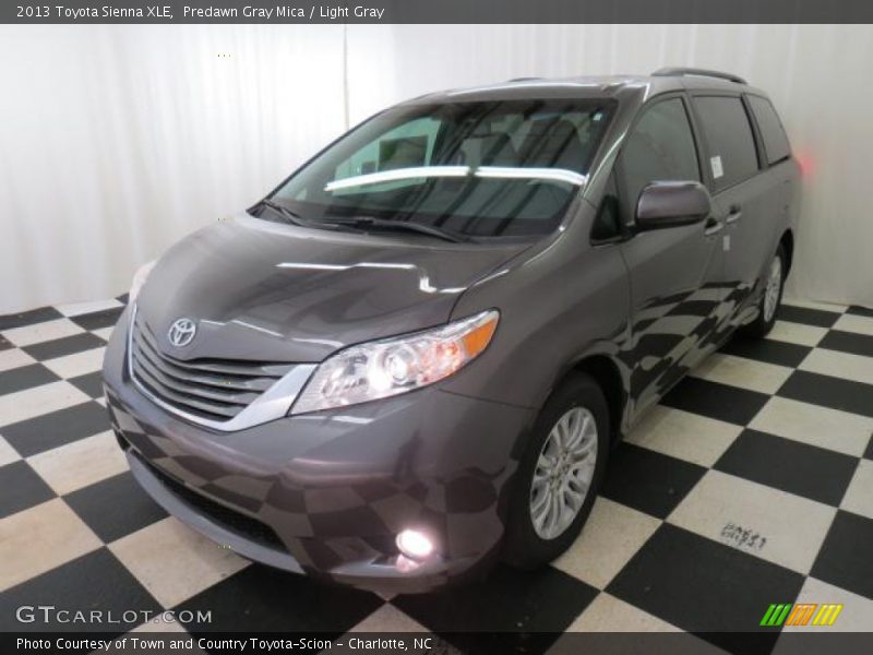 Predawn Gray Mica / Light Gray 2013 Toyota Sienna XLE