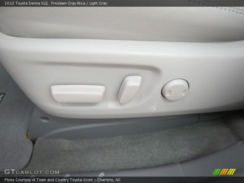 Predawn Gray Mica / Light Gray 2013 Toyota Sienna XLE