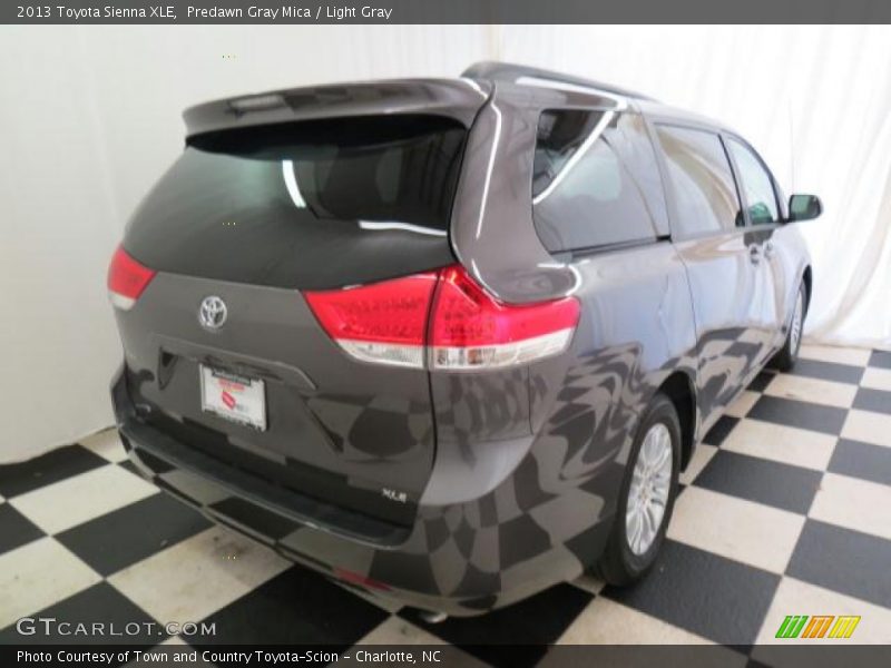 Predawn Gray Mica / Light Gray 2013 Toyota Sienna XLE