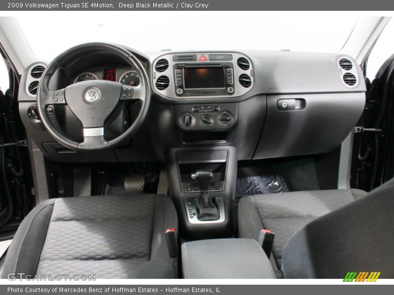 Deep Black Metallic / Clay Grey 2009 Volkswagen Tiguan SE 4Motion