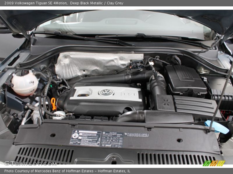 Deep Black Metallic / Clay Grey 2009 Volkswagen Tiguan SE 4Motion