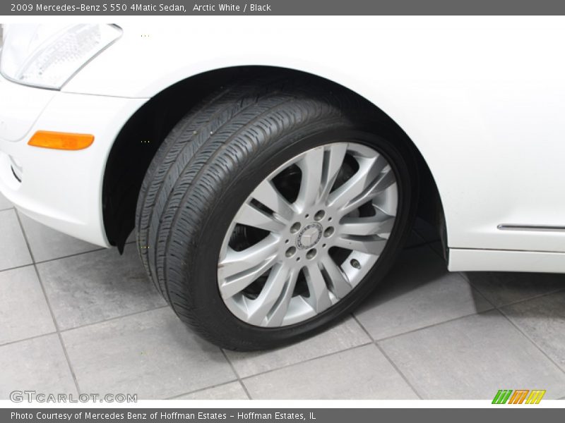 Arctic White / Black 2009 Mercedes-Benz S 550 4Matic Sedan