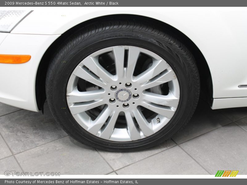 Arctic White / Black 2009 Mercedes-Benz S 550 4Matic Sedan