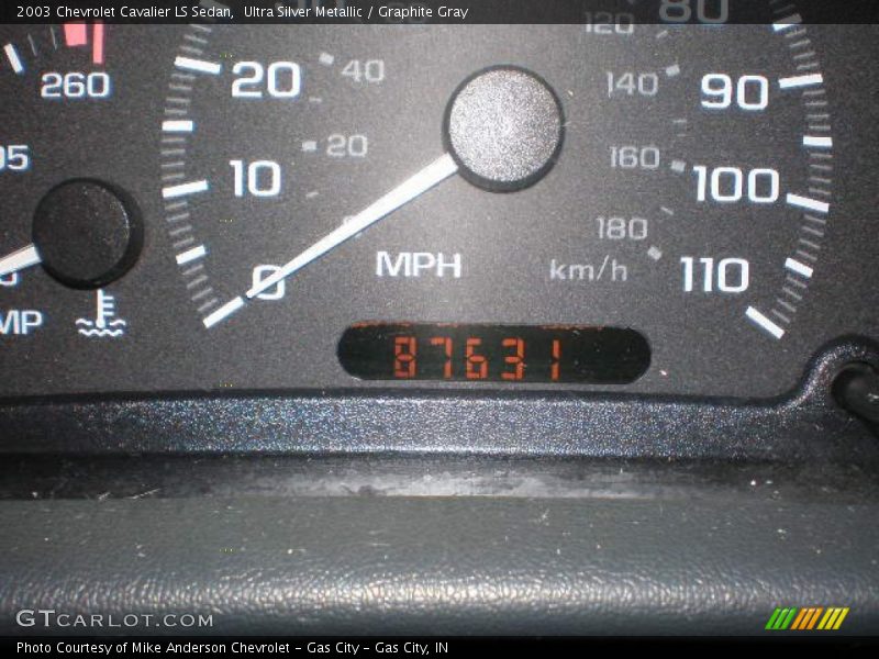 Ultra Silver Metallic / Graphite Gray 2003 Chevrolet Cavalier LS Sedan