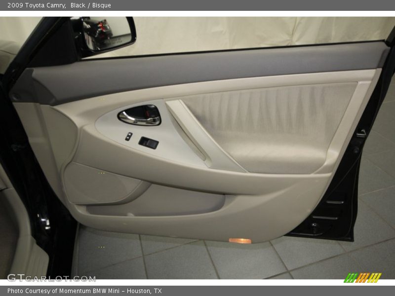 Black / Bisque 2009 Toyota Camry