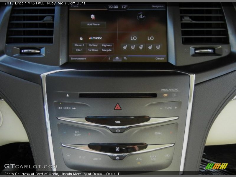 Controls of 2013 MKS FWD