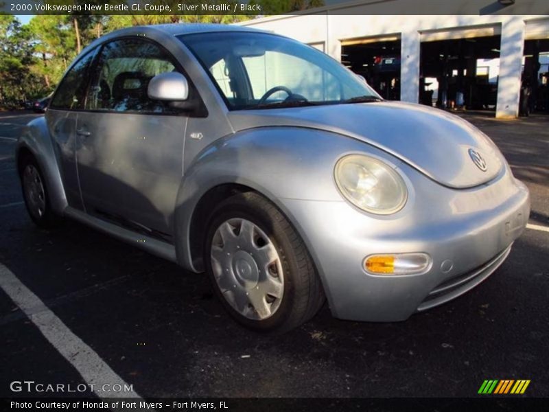 Silver Metallic / Black 2000 Volkswagen New Beetle GL Coupe