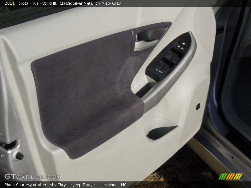 Classic Silver Metallic / Misty Gray 2011 Toyota Prius Hybrid III