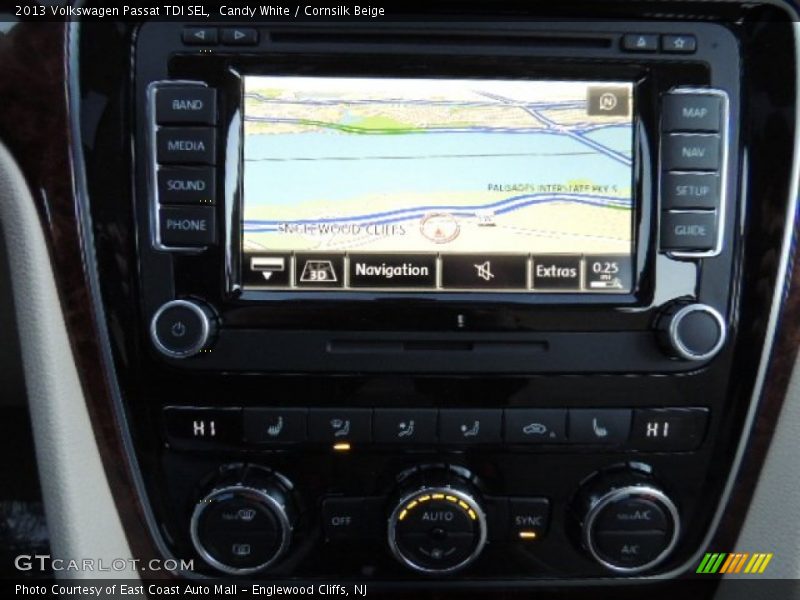 Candy White / Cornsilk Beige 2013 Volkswagen Passat TDI SEL
