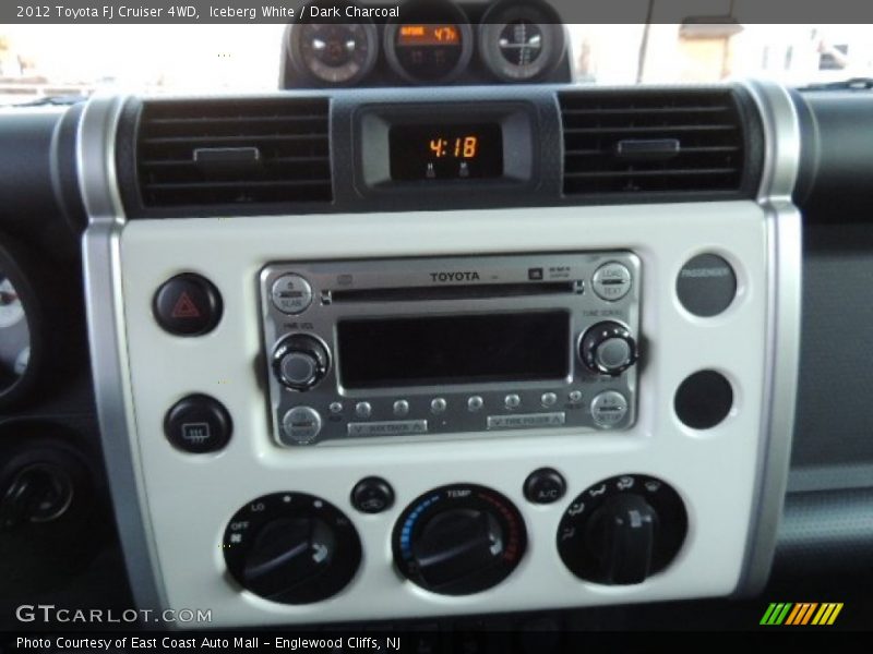 Iceberg White / Dark Charcoal 2012 Toyota FJ Cruiser 4WD