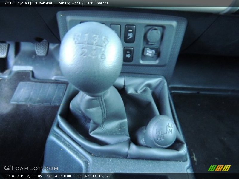 Iceberg White / Dark Charcoal 2012 Toyota FJ Cruiser 4WD