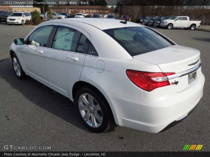 Bright White / Black 2013 Chrysler 200 Touring Sedan