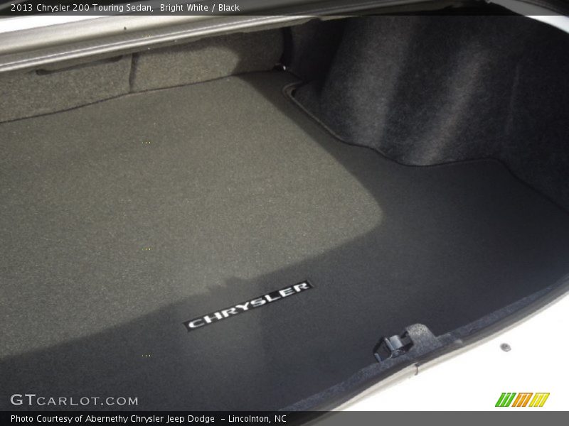Bright White / Black 2013 Chrysler 200 Touring Sedan