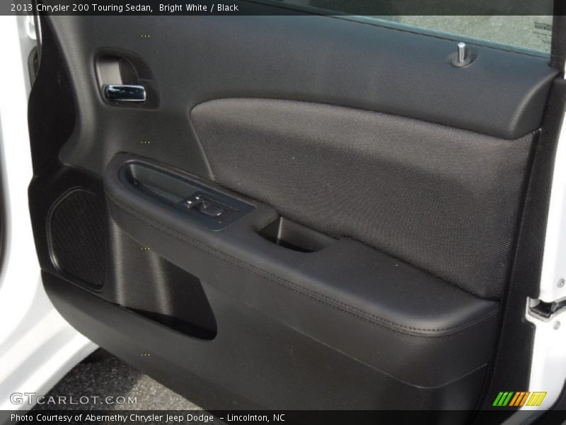 Bright White / Black 2013 Chrysler 200 Touring Sedan