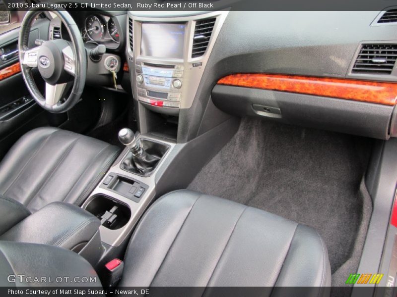 Dashboard of 2010 Legacy 2.5 GT Limited Sedan