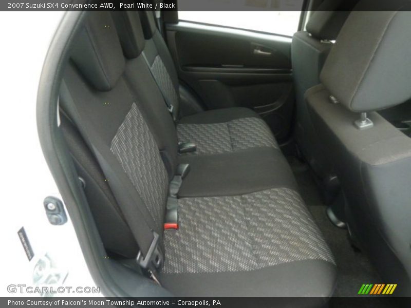 Pearl White / Black 2007 Suzuki SX4 Convenience AWD