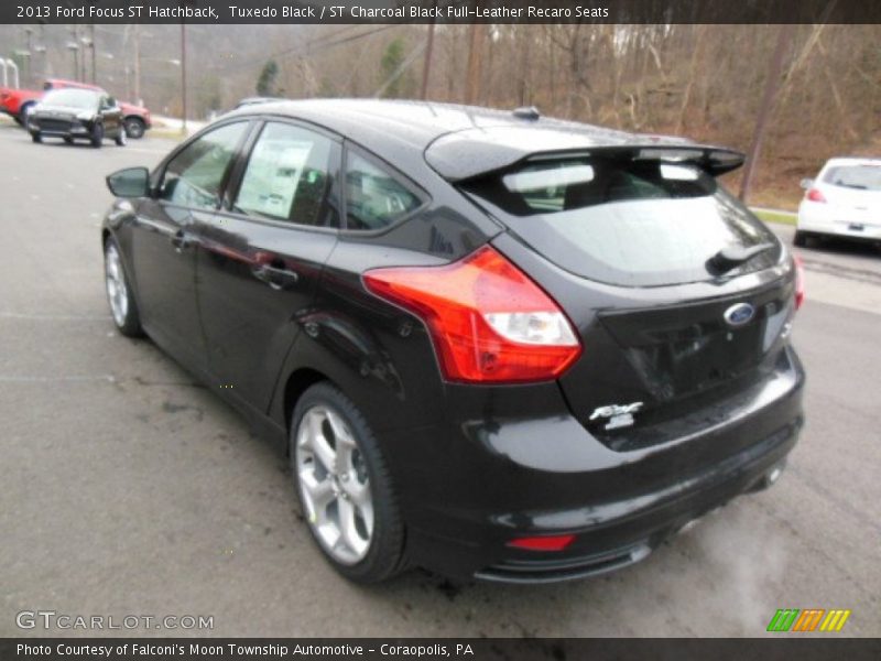  2013 Focus ST Hatchback Tuxedo Black