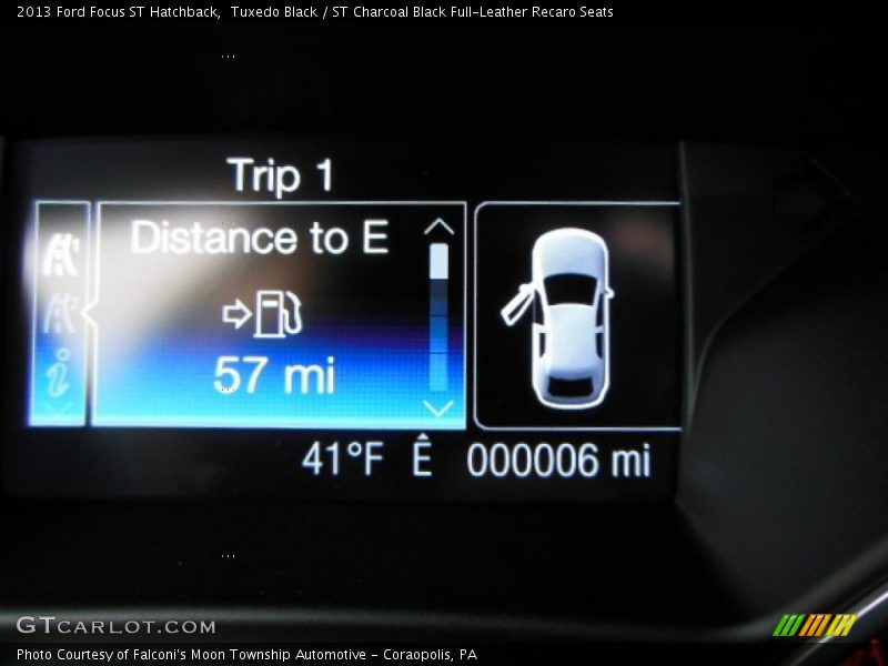 Tuxedo Black / ST Charcoal Black Full-Leather Recaro Seats 2013 Ford Focus ST Hatchback