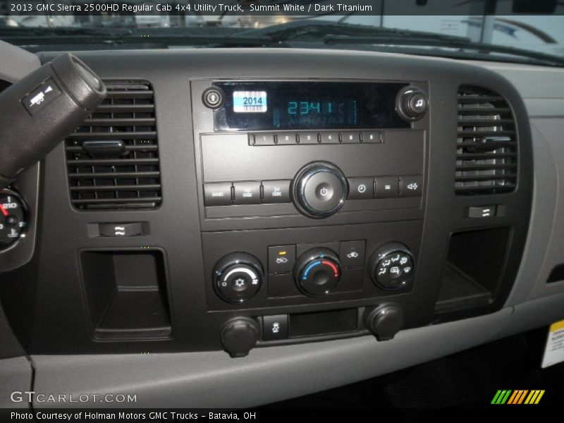 Summit White / Dark Titanium 2013 GMC Sierra 2500HD Regular Cab 4x4 Utility Truck