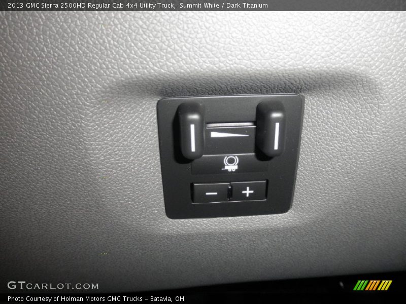 Summit White / Dark Titanium 2013 GMC Sierra 2500HD Regular Cab 4x4 Utility Truck