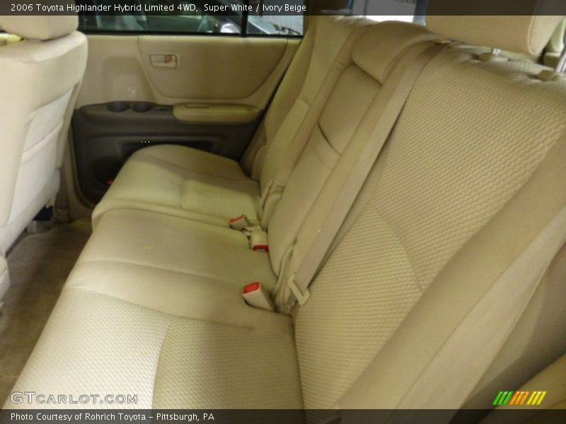 Super White / Ivory Beige 2006 Toyota Highlander Hybrid Limited 4WD
