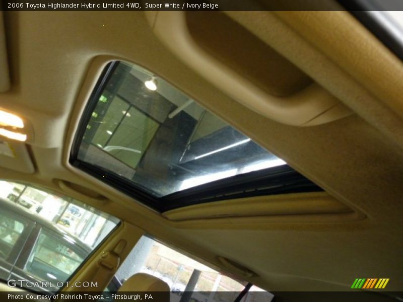 Super White / Ivory Beige 2006 Toyota Highlander Hybrid Limited 4WD