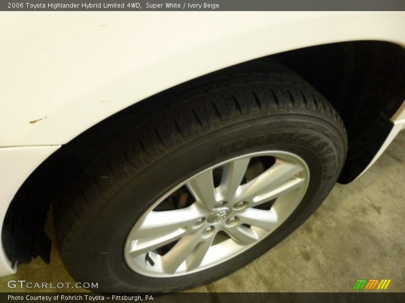 Super White / Ivory Beige 2006 Toyota Highlander Hybrid Limited 4WD