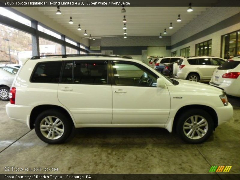 Super White / Ivory Beige 2006 Toyota Highlander Hybrid Limited 4WD