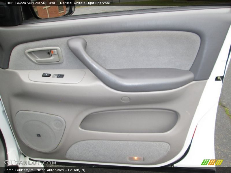 Natural White / Light Charcoal 2006 Toyota Sequoia SR5 4WD
