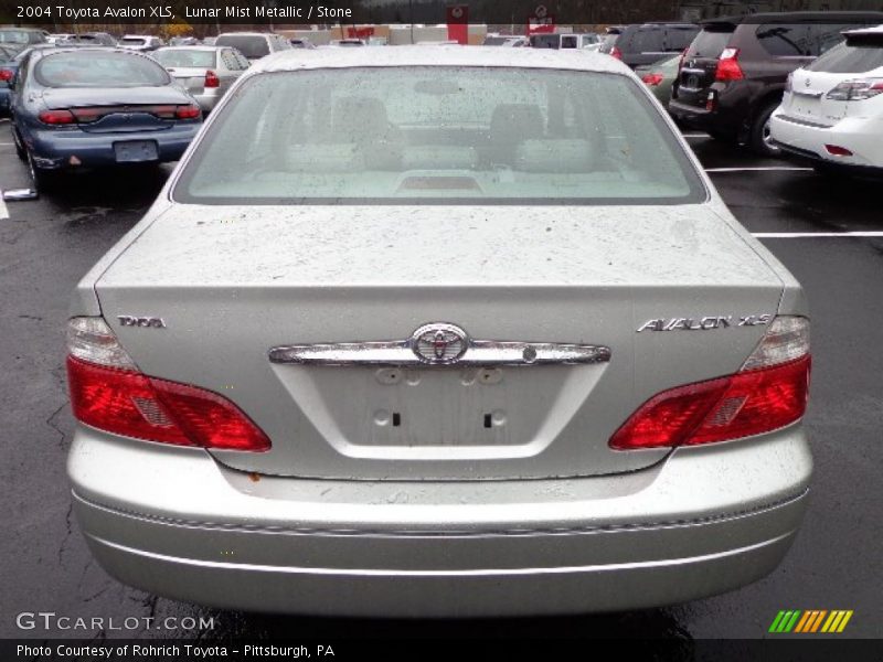 Lunar Mist Metallic / Stone 2004 Toyota Avalon XLS