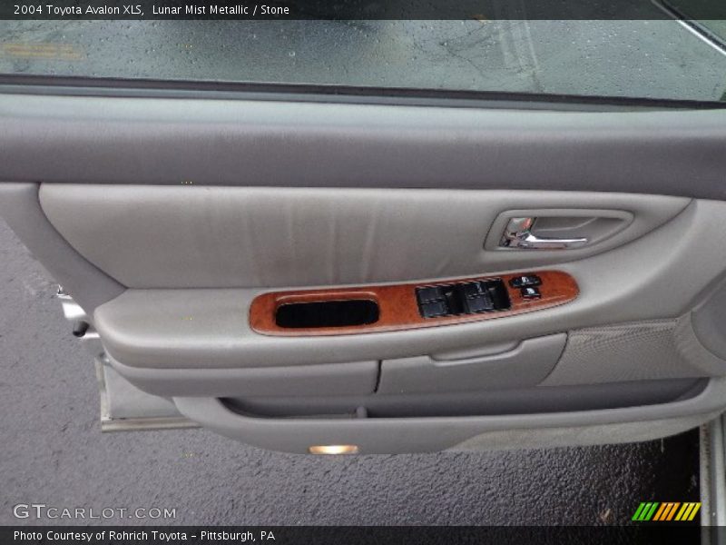 Lunar Mist Metallic / Stone 2004 Toyota Avalon XLS