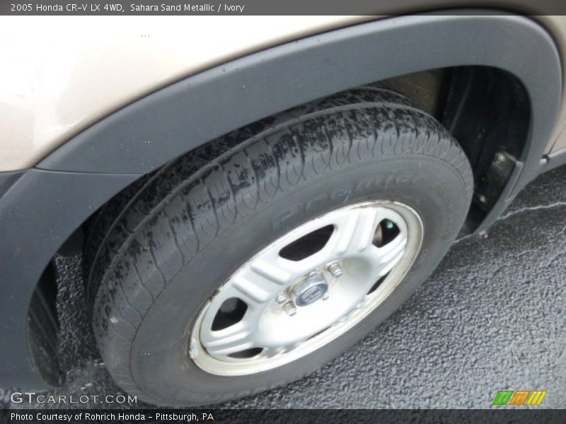 Sahara Sand Metallic / Ivory 2005 Honda CR-V LX 4WD