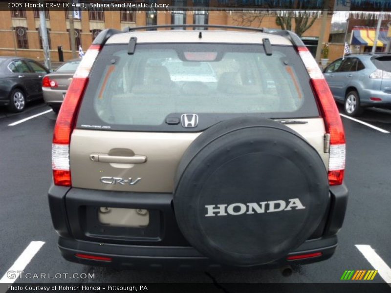 Sahara Sand Metallic / Ivory 2005 Honda CR-V LX 4WD