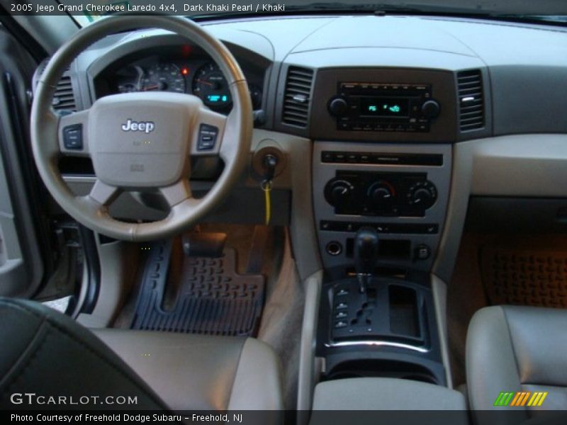 Dark Khaki Pearl / Khaki 2005 Jeep Grand Cherokee Laredo 4x4
